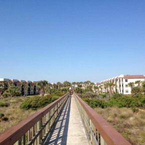 Ocean Village Club F34